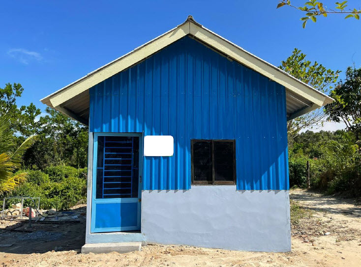 1 Room Housing Made Of Zinc